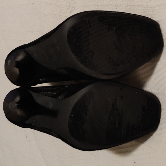 Michael Kors zebra patterned booties EUC - Picture 9 of 14